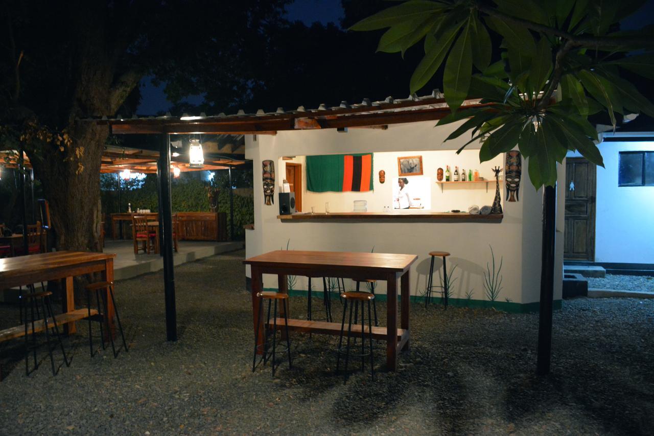 Kamunjila Lodge Ливингстон Экстерьер фото